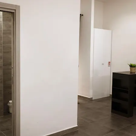 116, Host Apartman Nápoly